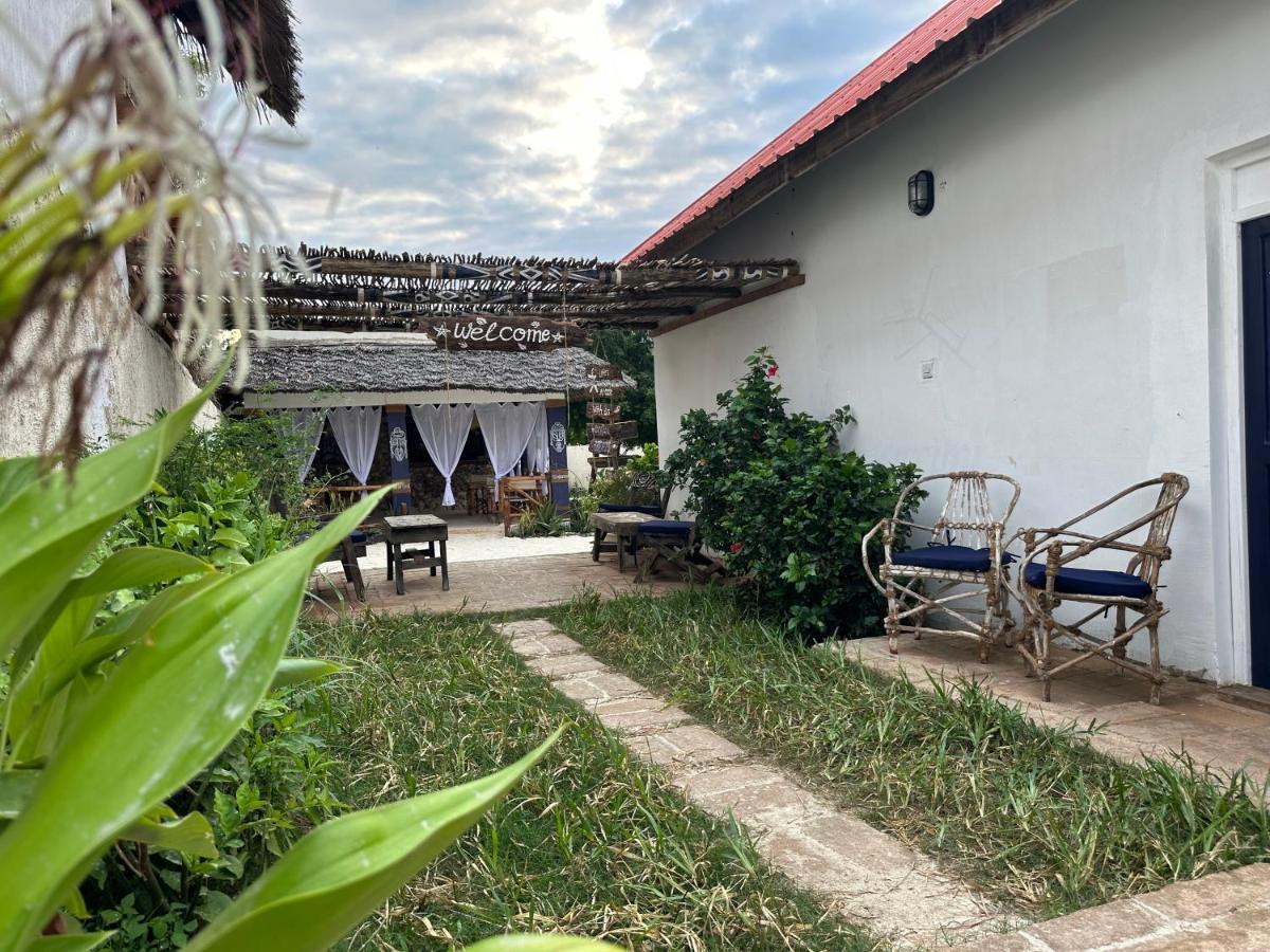 Ocean Breeze Boutique Hotel Nungwi Bagian luar foto