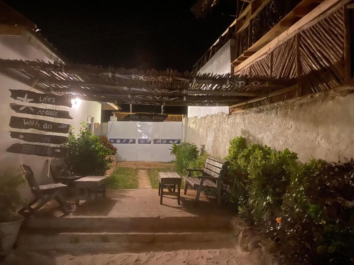 Ocean Breeze Boutique Hotel Nungwi Bagian luar foto